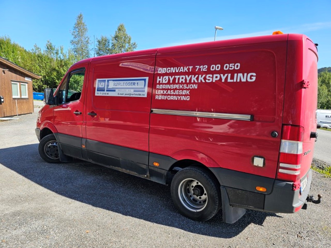 Rørlegger 1 Molde og spylebil til tette rør og avløp